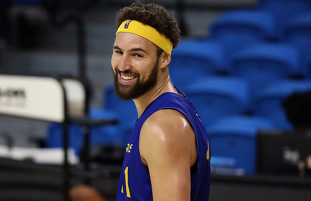 更是为他锁 更是为他锁